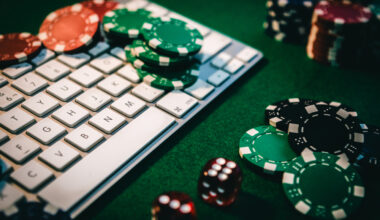 poker online chips on keybord